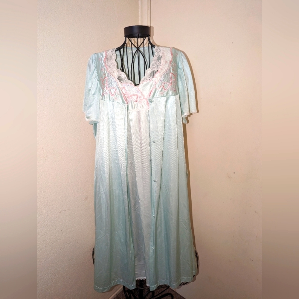 Vintage 2 Piece Nightgown set